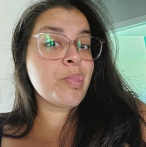 Meet your Posher, Joannie